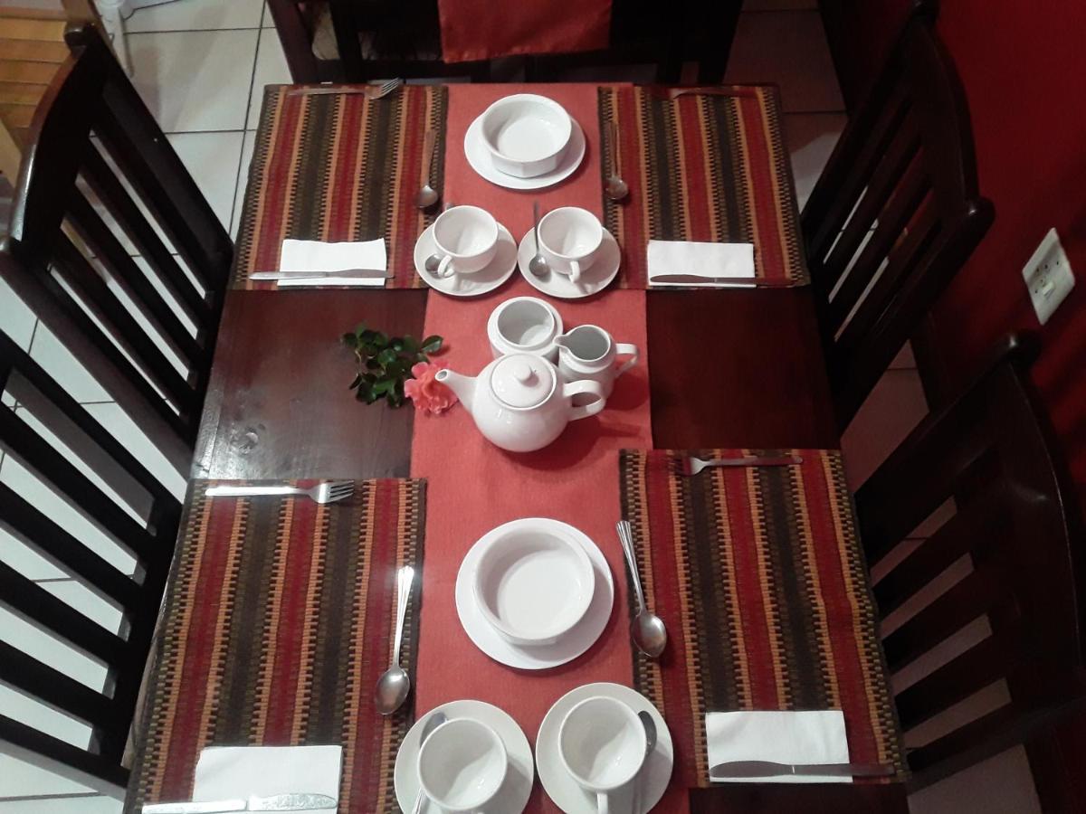 Vuya Nathi Bed And Breakfast Μανζίνι Εξωτερικό φωτογραφία