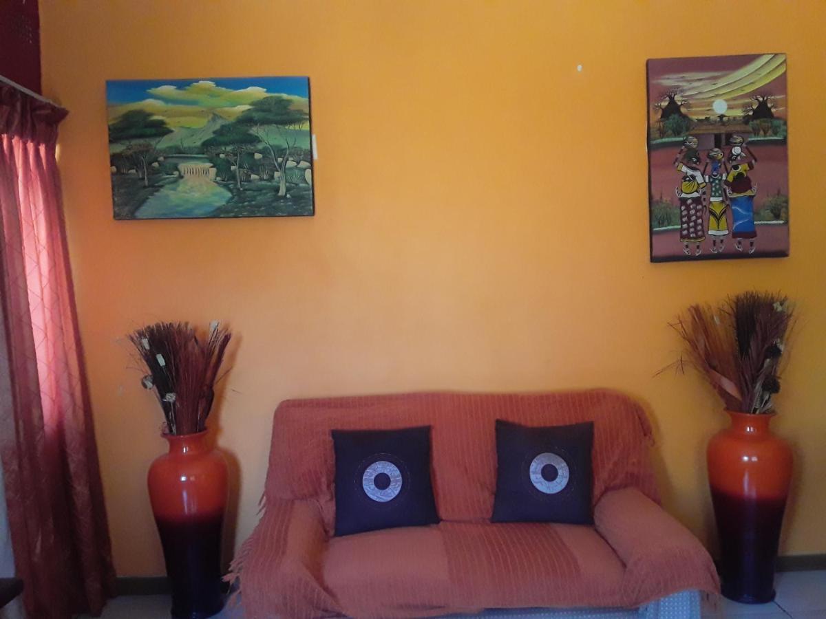 Vuya Nathi Bed And Breakfast Μανζίνι Εξωτερικό φωτογραφία
