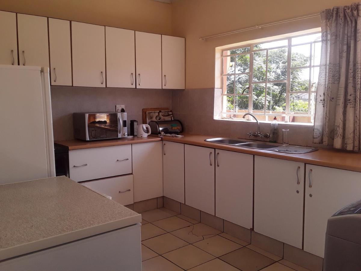 Vuya Nathi Bed And Breakfast Μανζίνι Εξωτερικό φωτογραφία